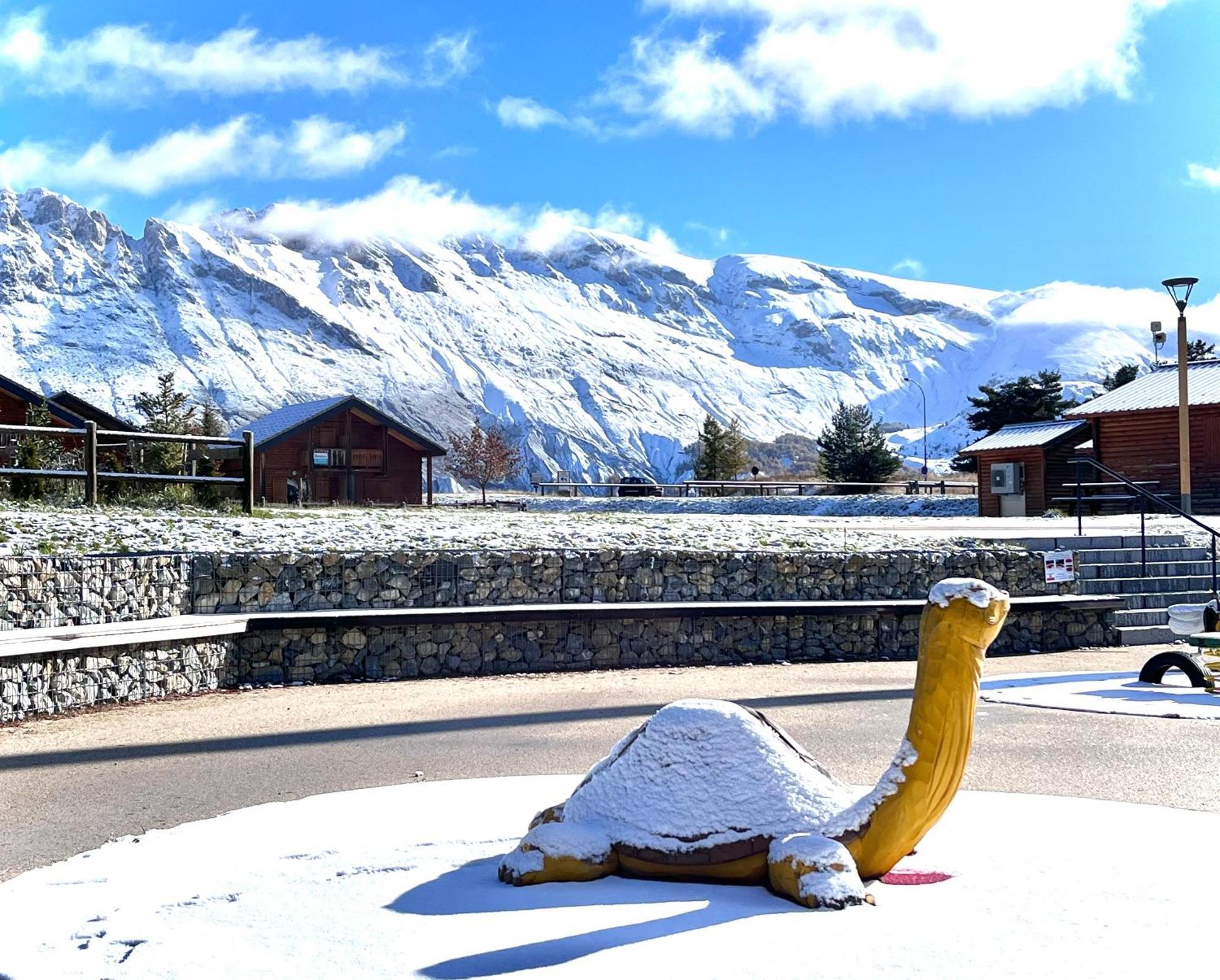 Appartement Chalets Du Super D Saint-Étienne-en-Dévoluy Dış mekan fotoğraf