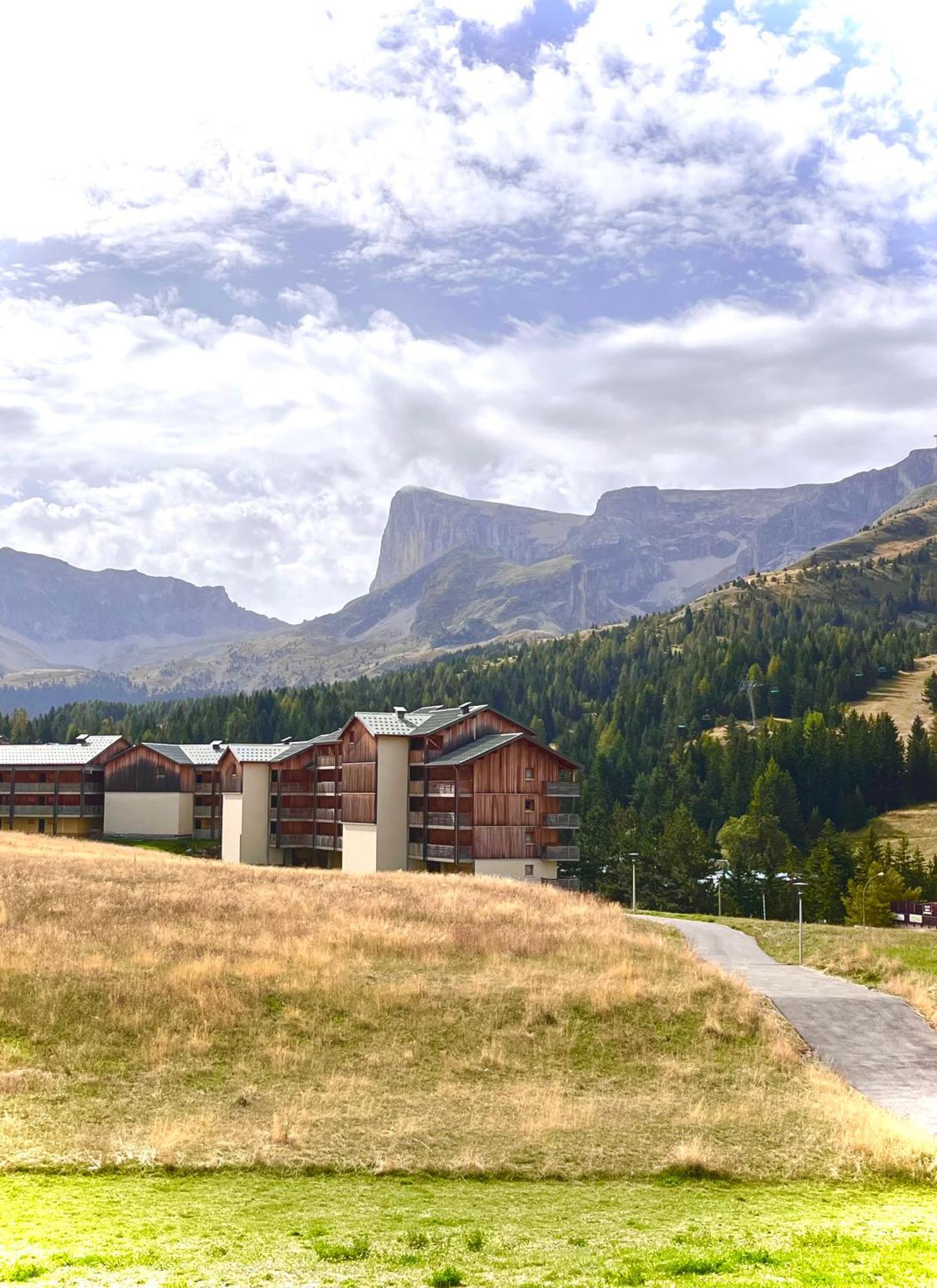 Appartement Chalets Du Super D Saint-Étienne-en-Dévoluy Dış mekan fotoğraf