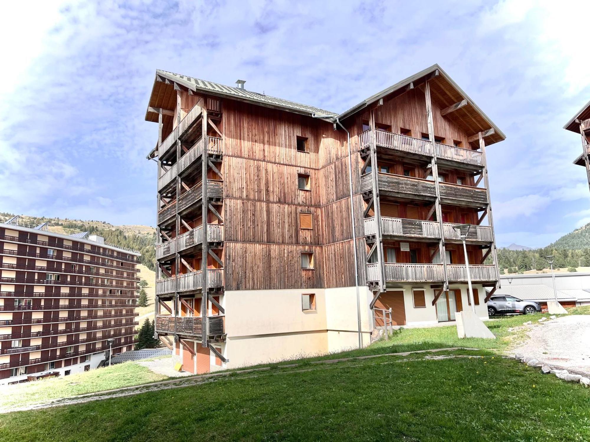 Appartement Chalets Du Super D Saint-Étienne-en-Dévoluy Dış mekan fotoğraf